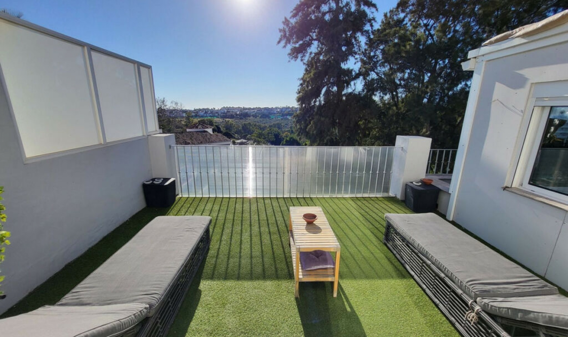 Resale - House -
Guadalmina Alta