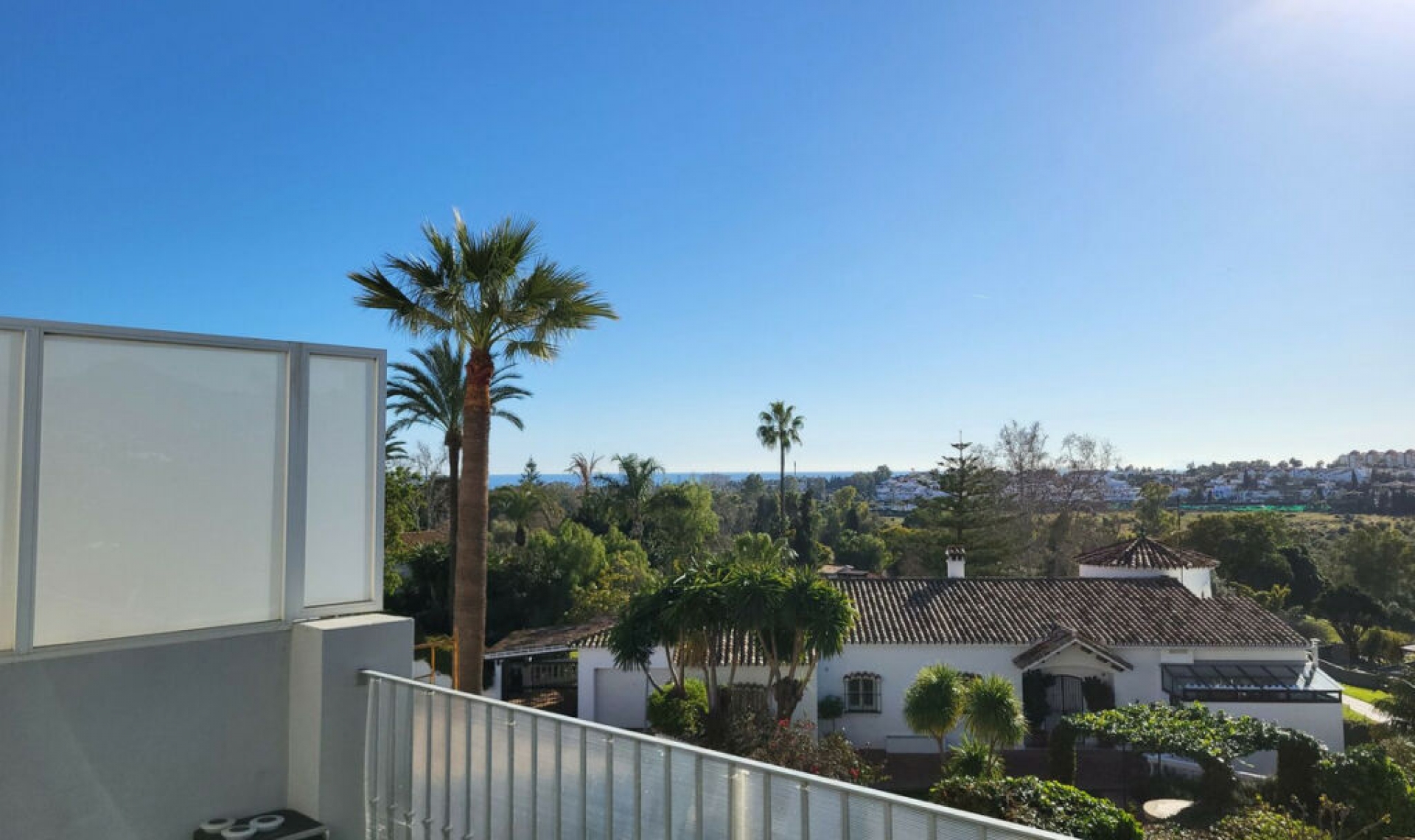 Resale - House -
Guadalmina Alta