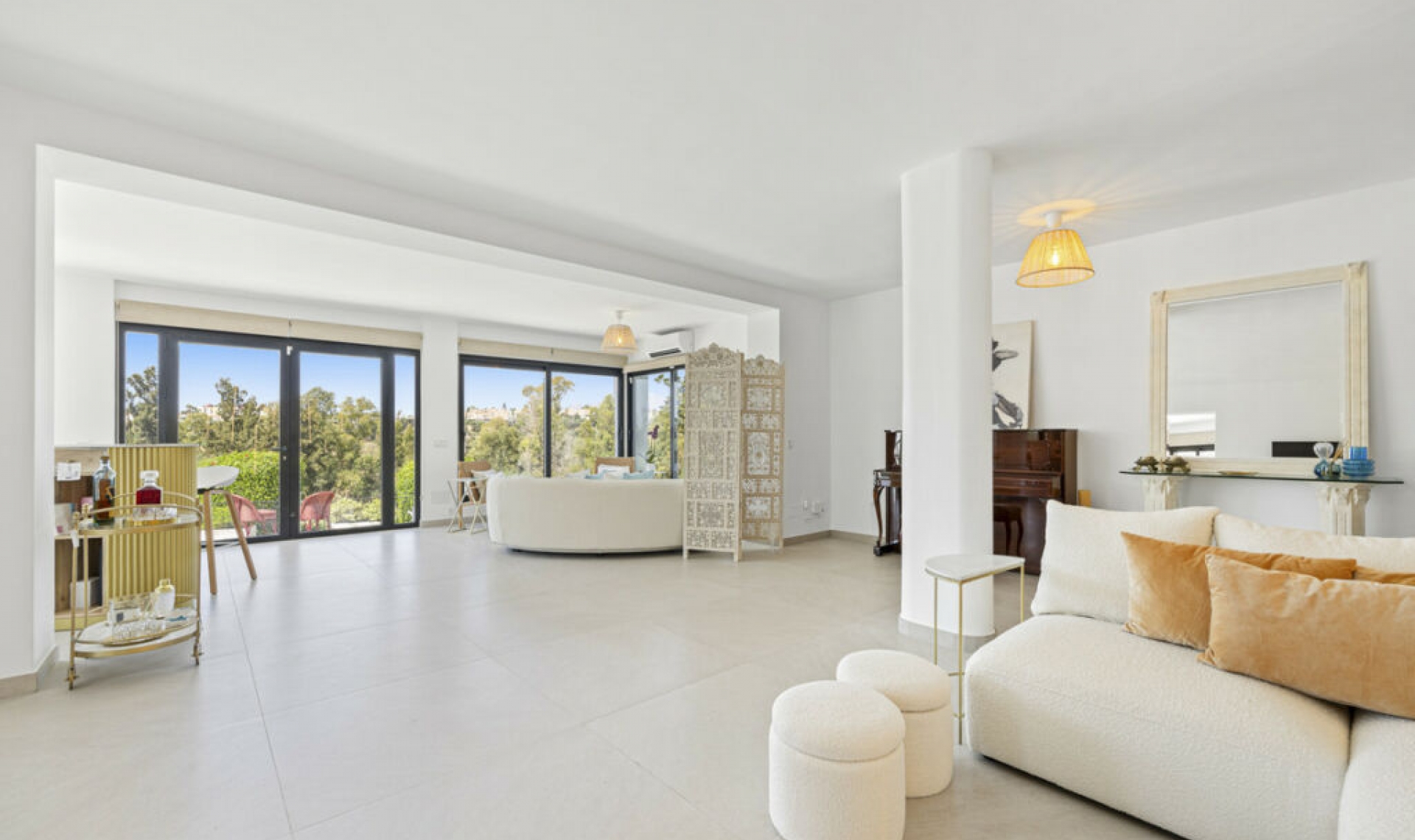 Resale - House -
Guadalmina Alta