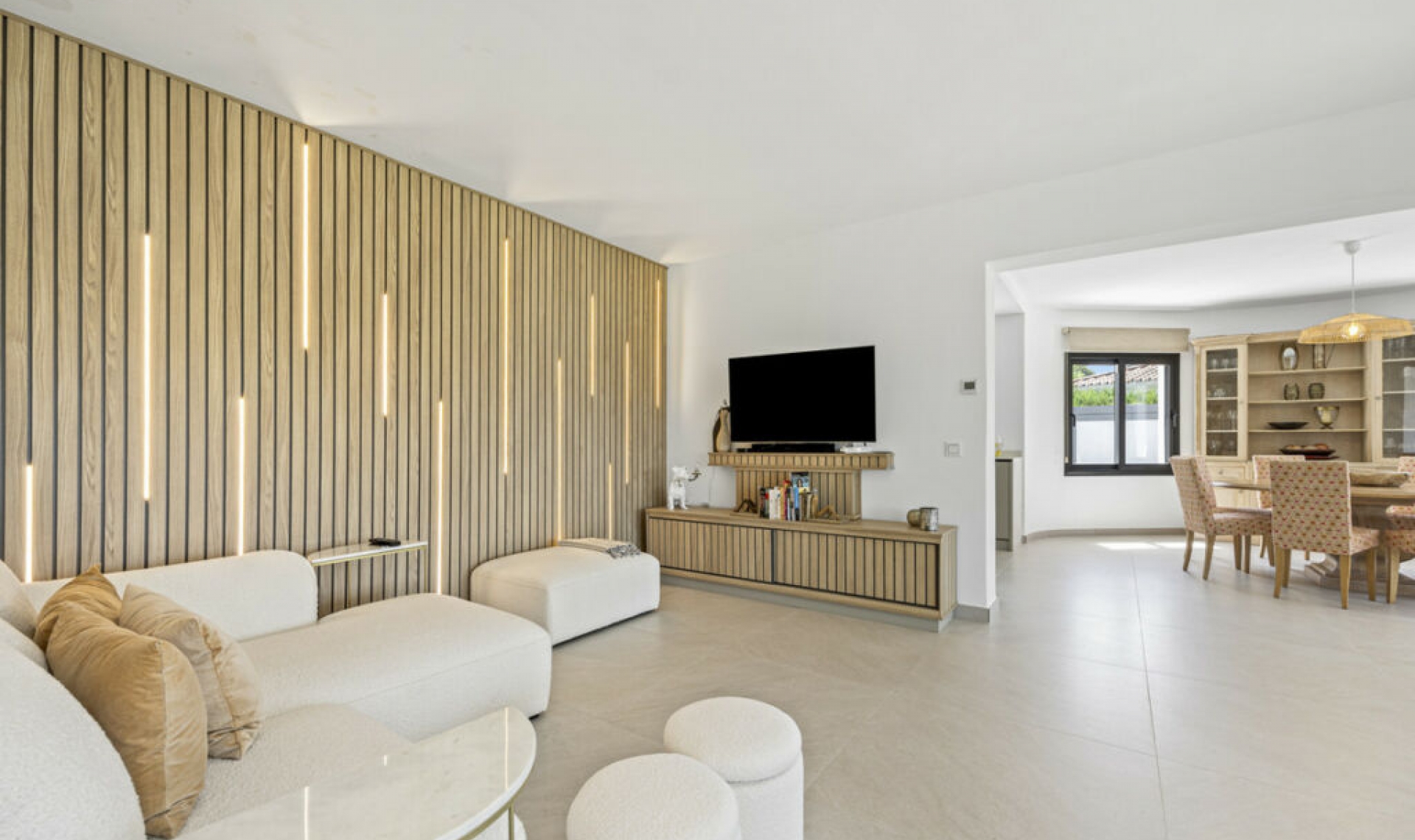 Resale - House -
Guadalmina Alta