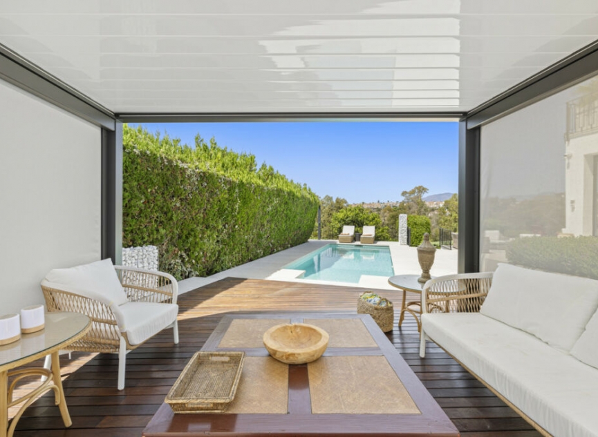 Resale - House -
Guadalmina Alta