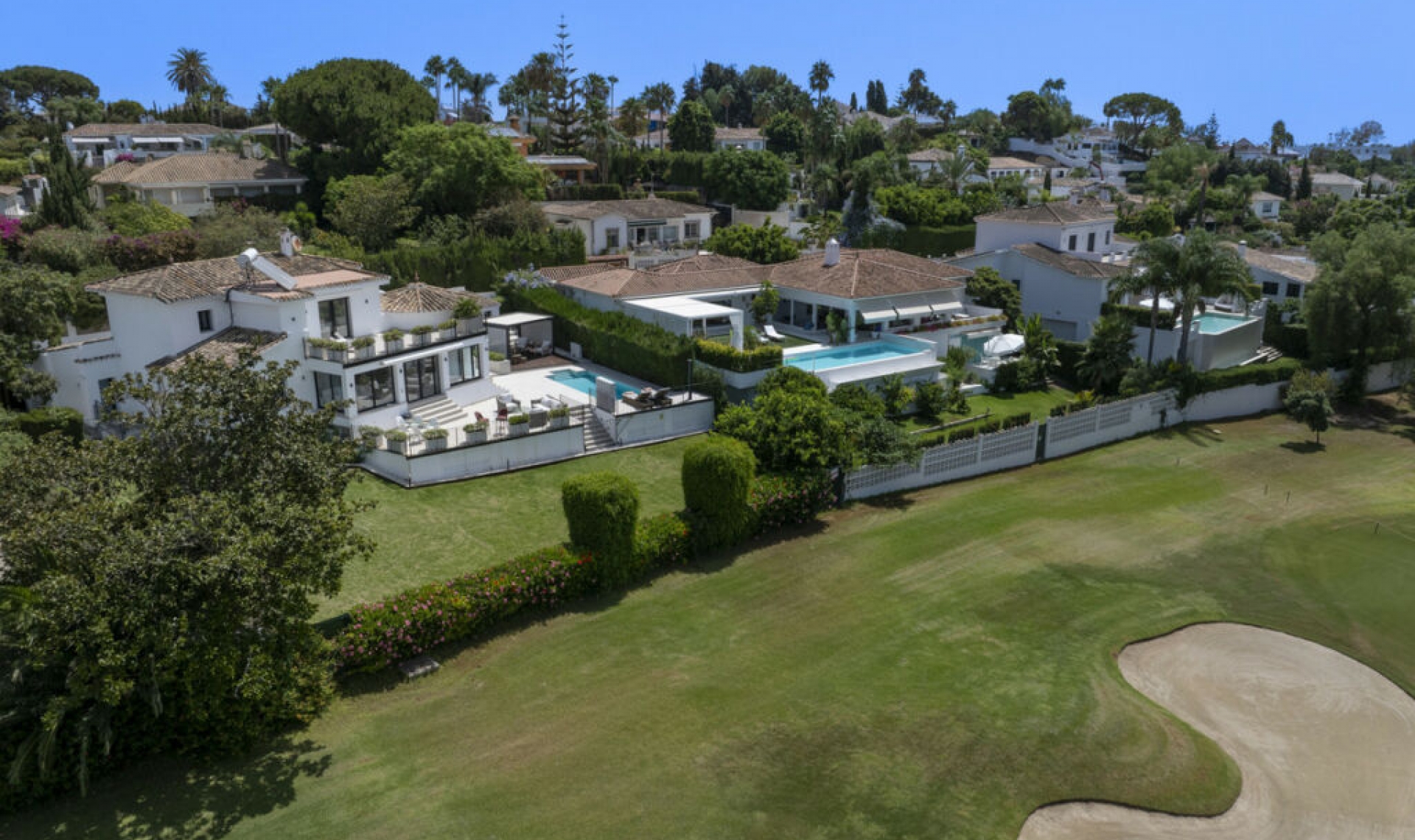 Resale - House -
Guadalmina Alta