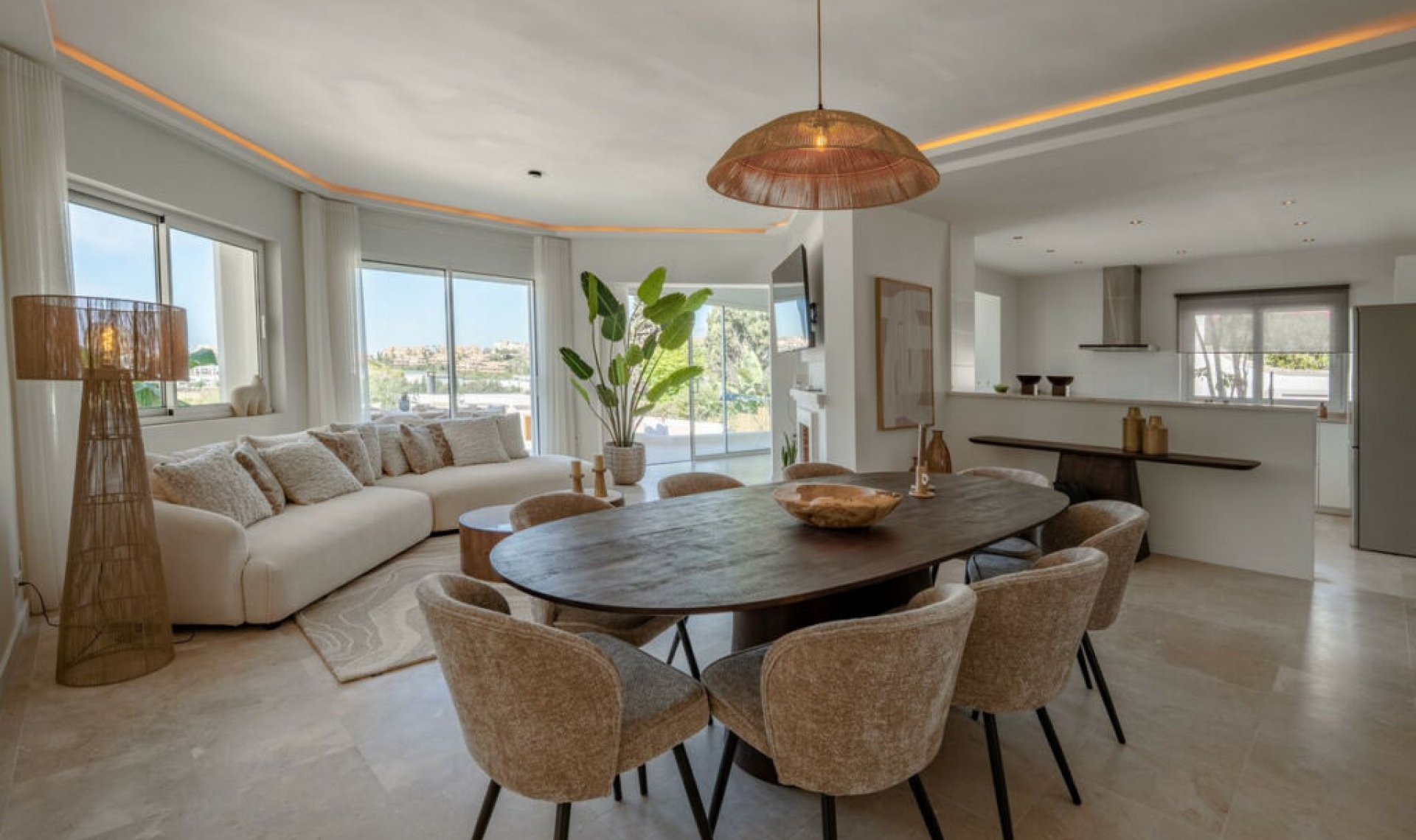 Resale - House -
Guadalmina Alta