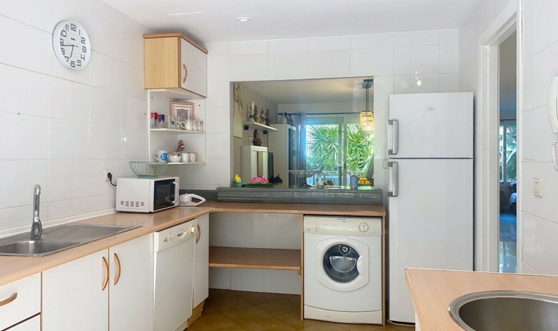 Resale - House -
Guadalmina Alta