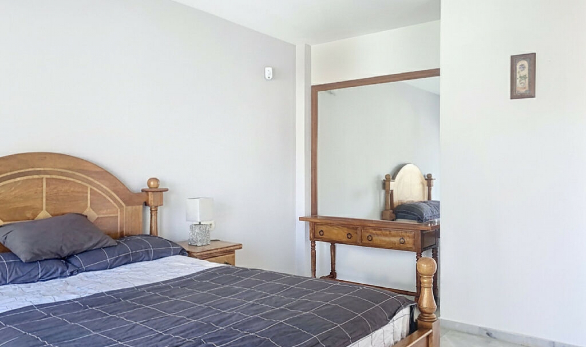 Resale - House -
Guadalmina Alta