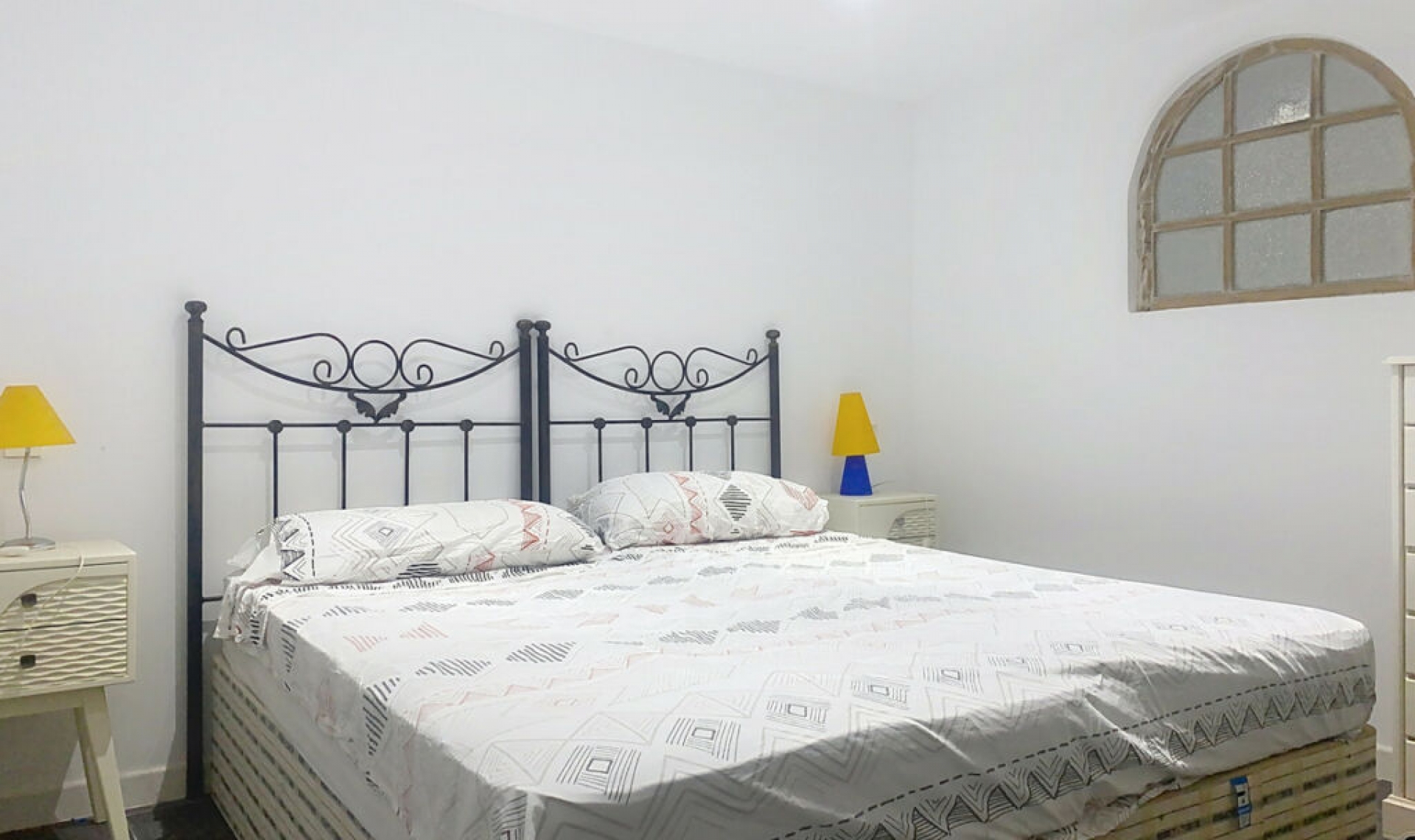 Resale - House -
Guadalmina Alta