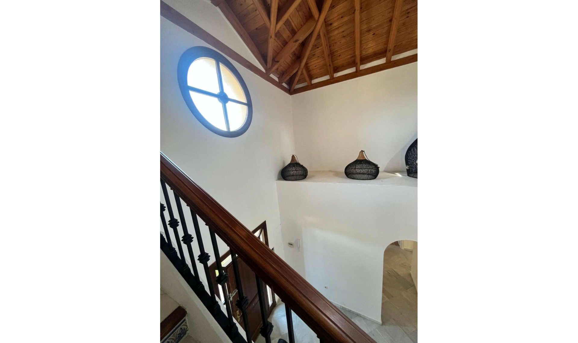 Resale - House -
Guadalmina Alta