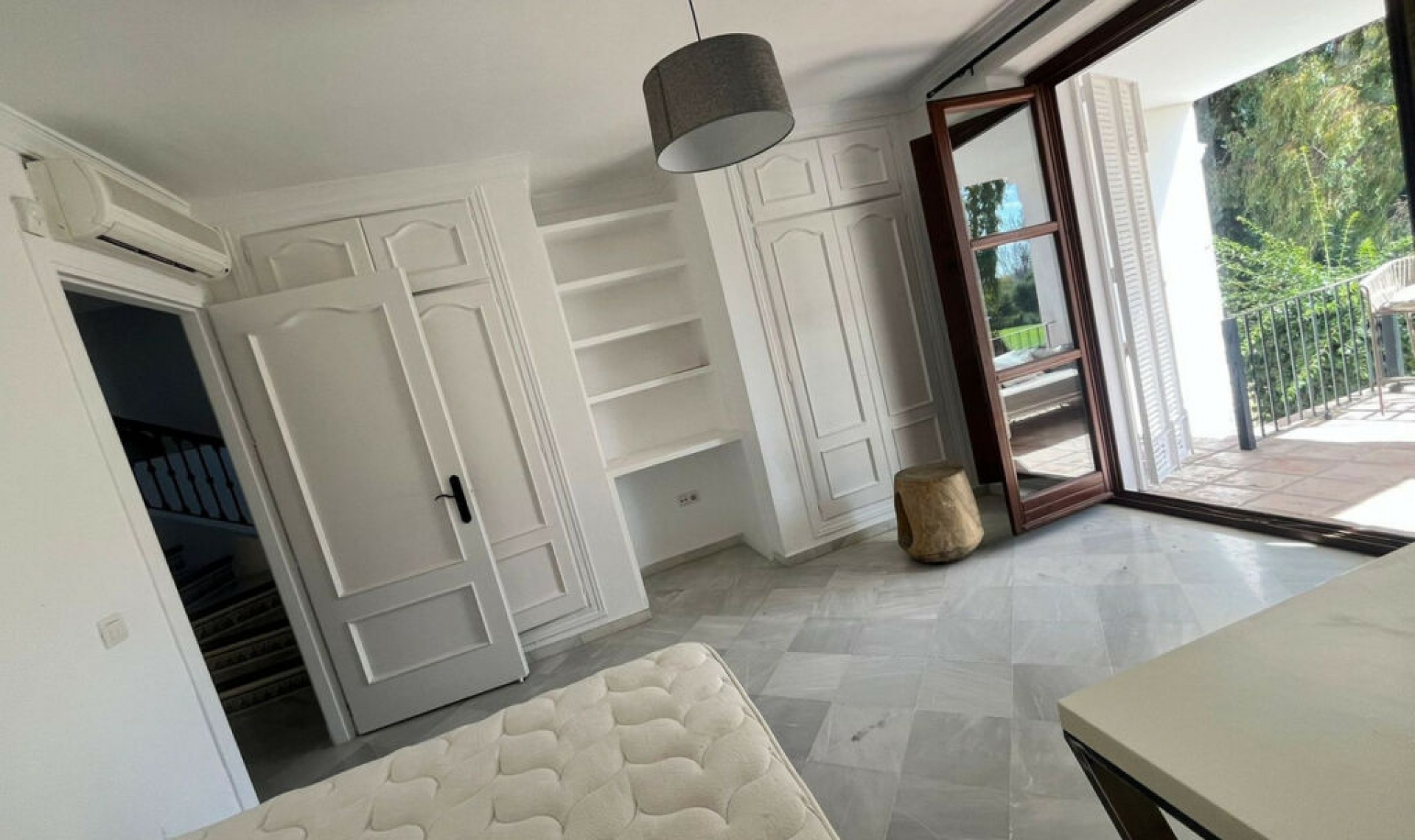 Resale - House -
Guadalmina Alta