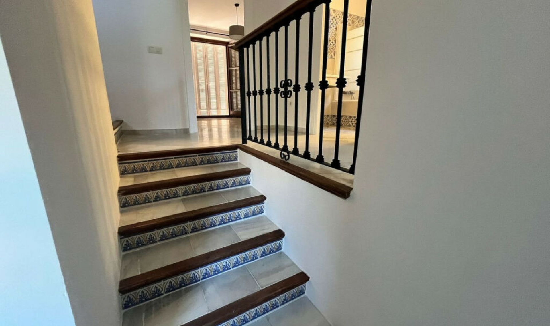 Resale - House -
Guadalmina Alta