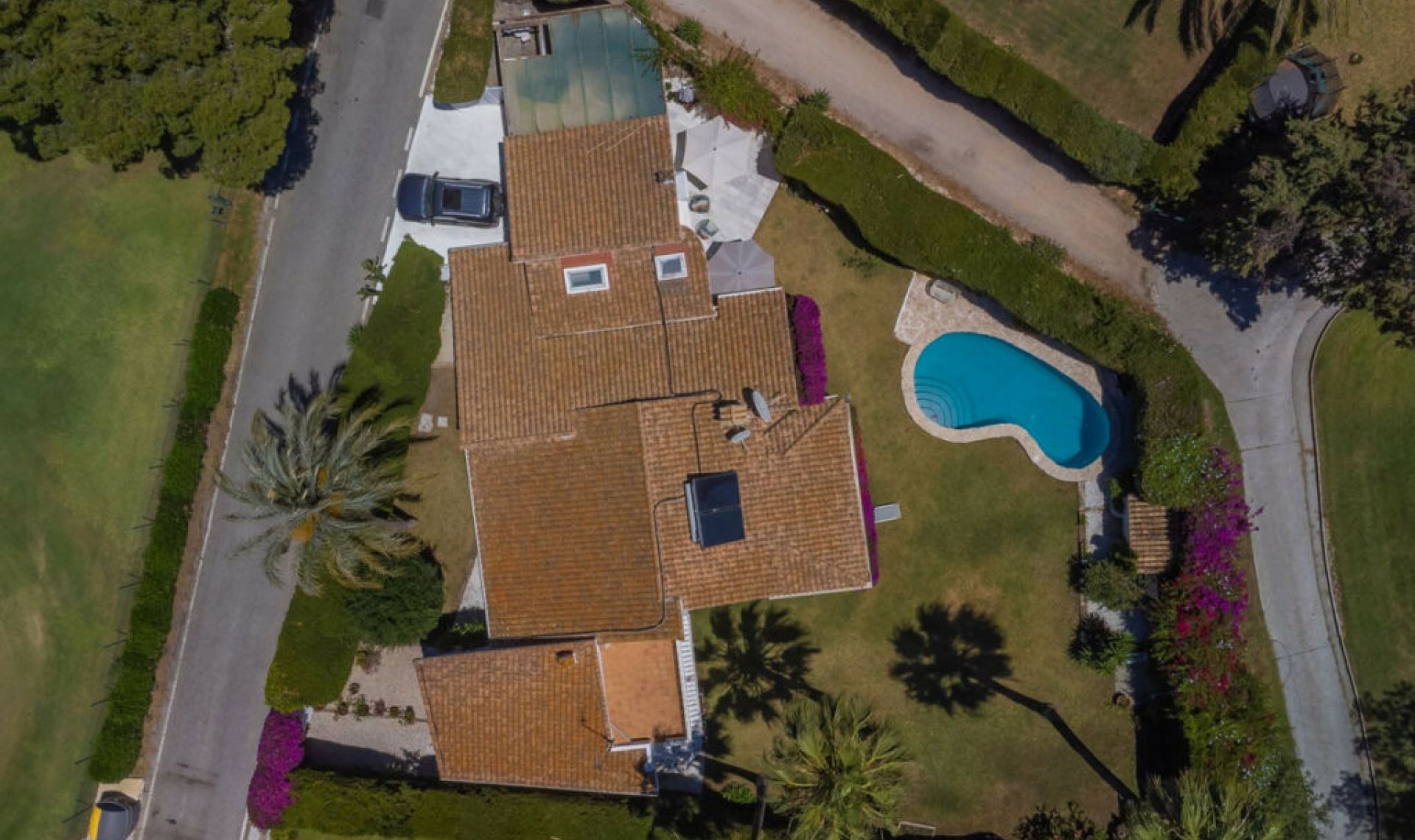 Resale - House -
Guadalmina Alta