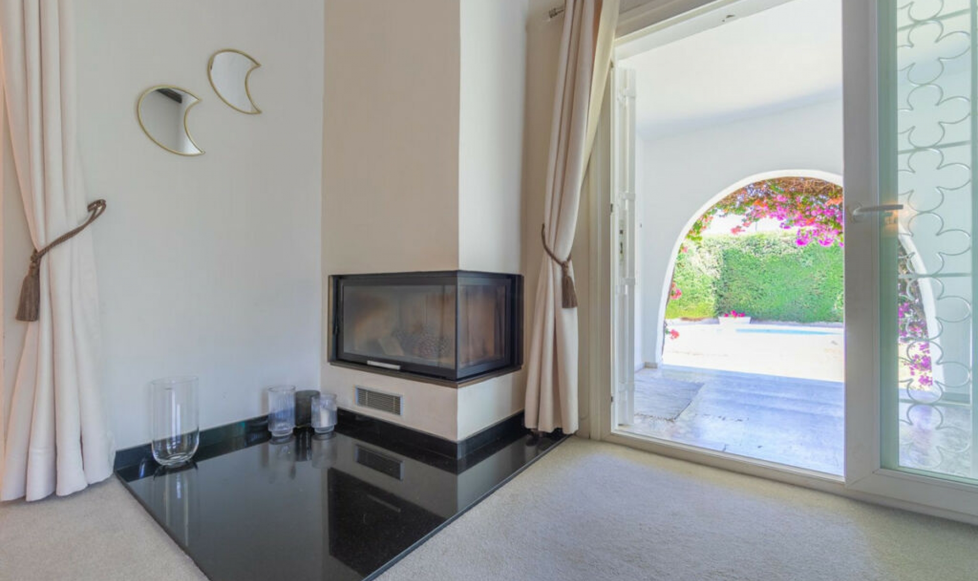 Resale - House -
Guadalmina Alta