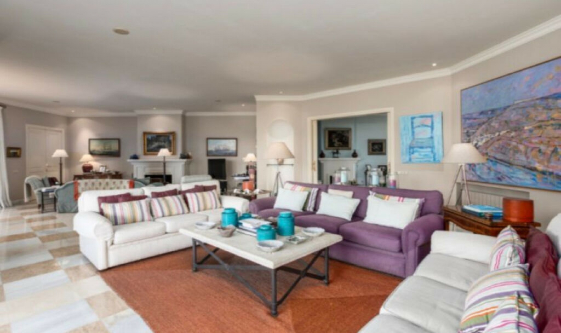 Resale - House -
Guadalmina Baja