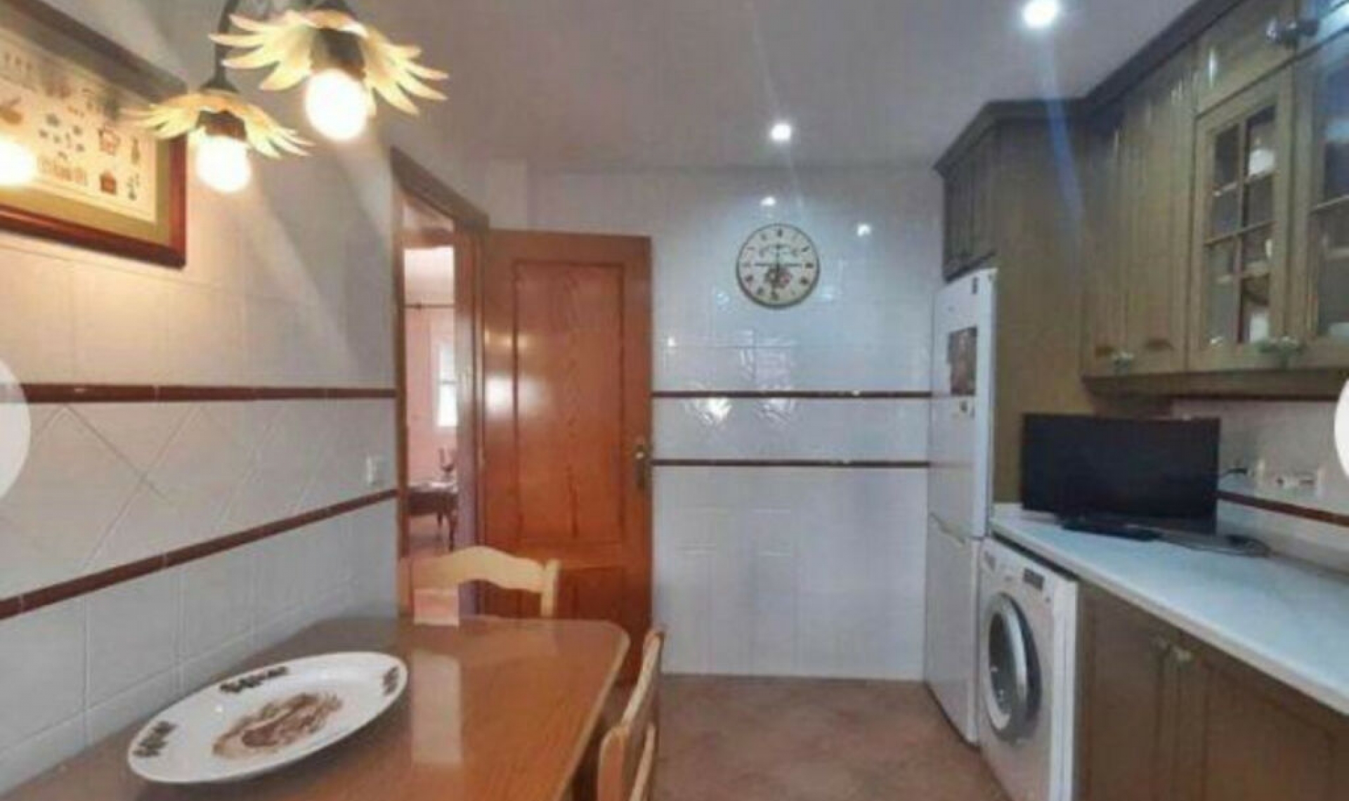 Resale - House -
Guadalmina Baja