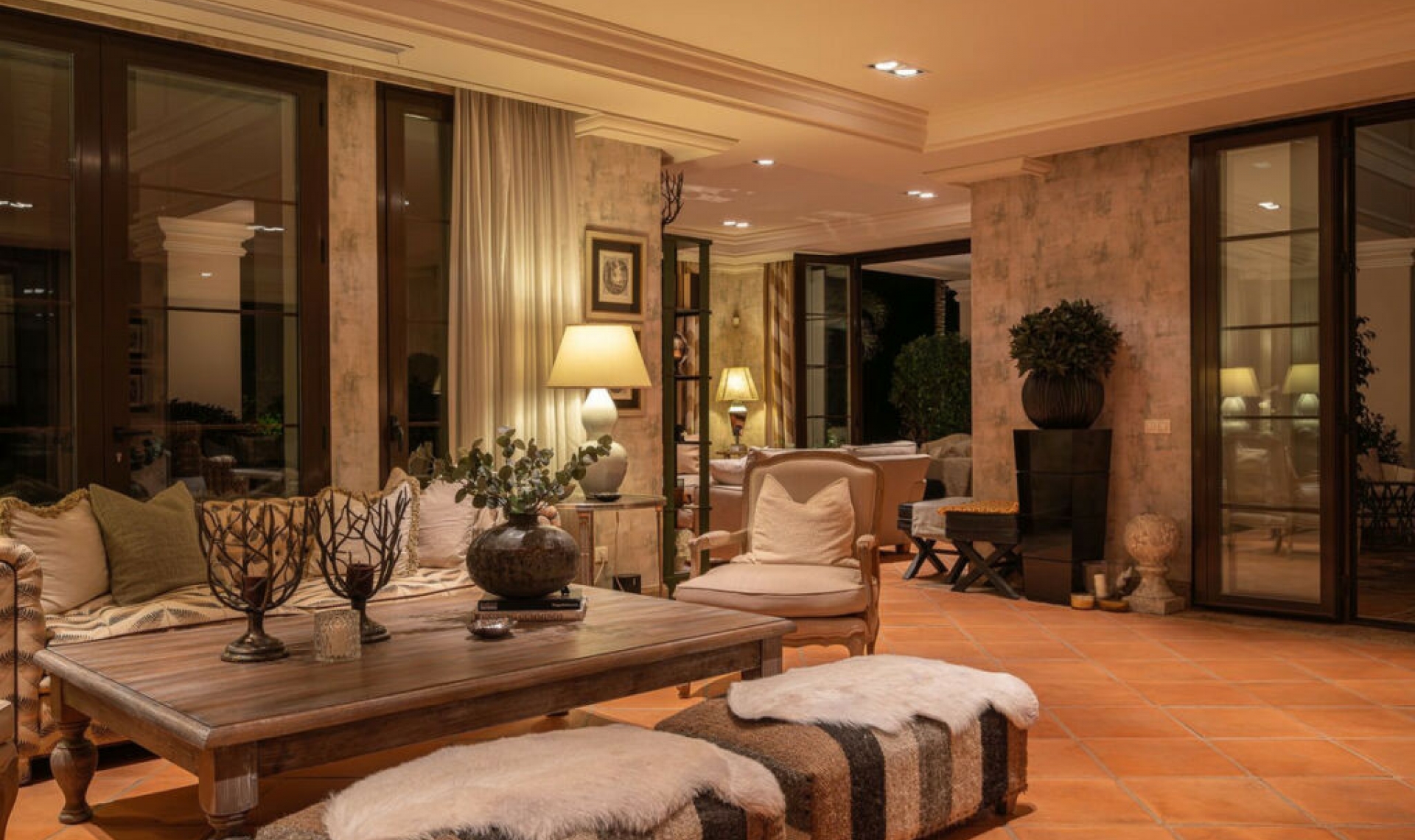 Resale - House -
Guadalmina Baja