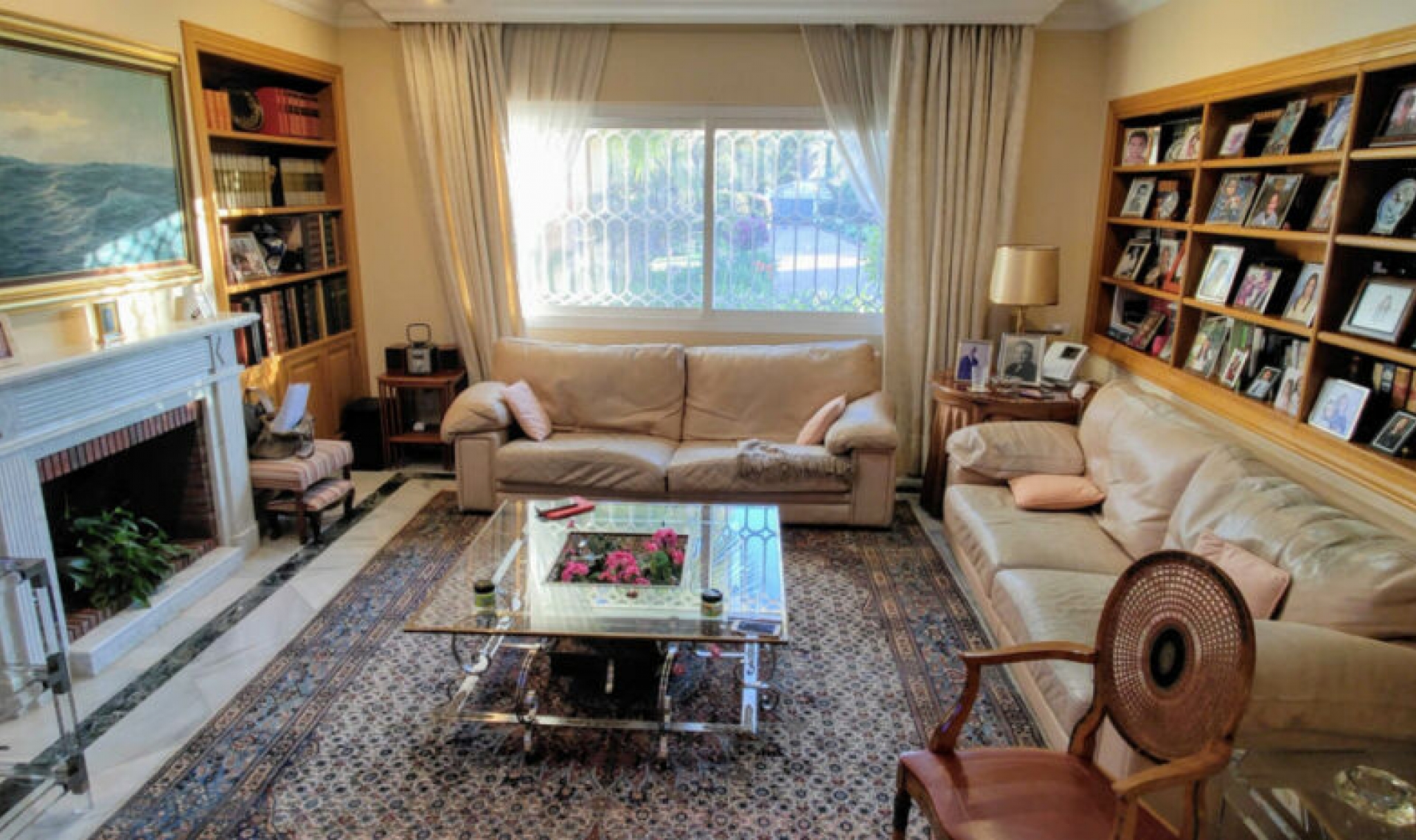 Resale - House -
Guadalmina Baja