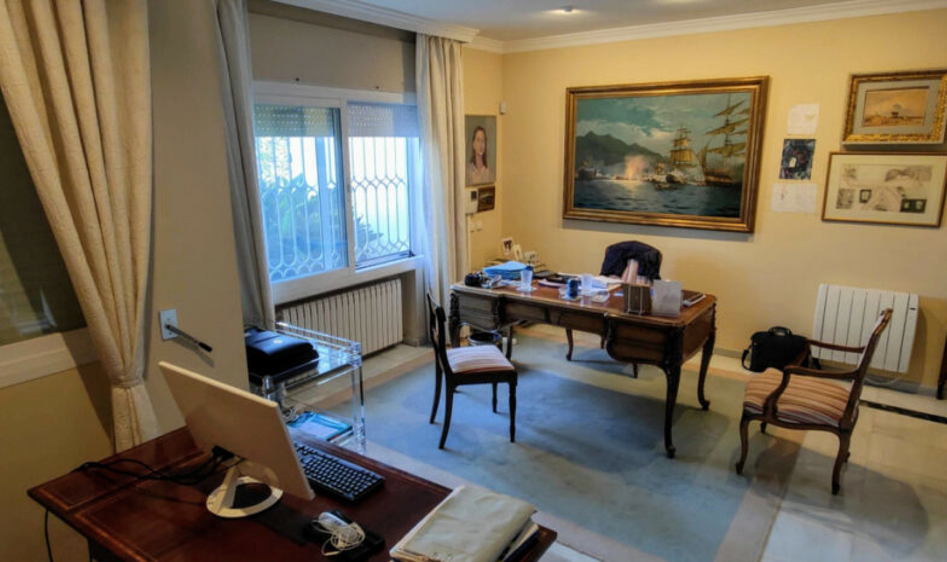 Resale - House -
Guadalmina Baja