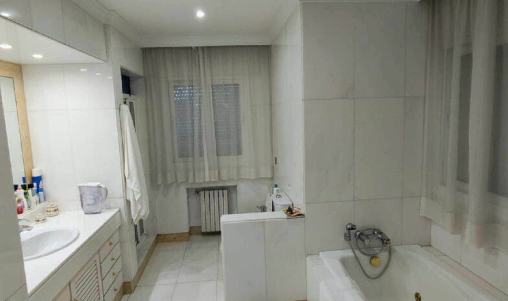 Resale - House -
Guadalmina Baja