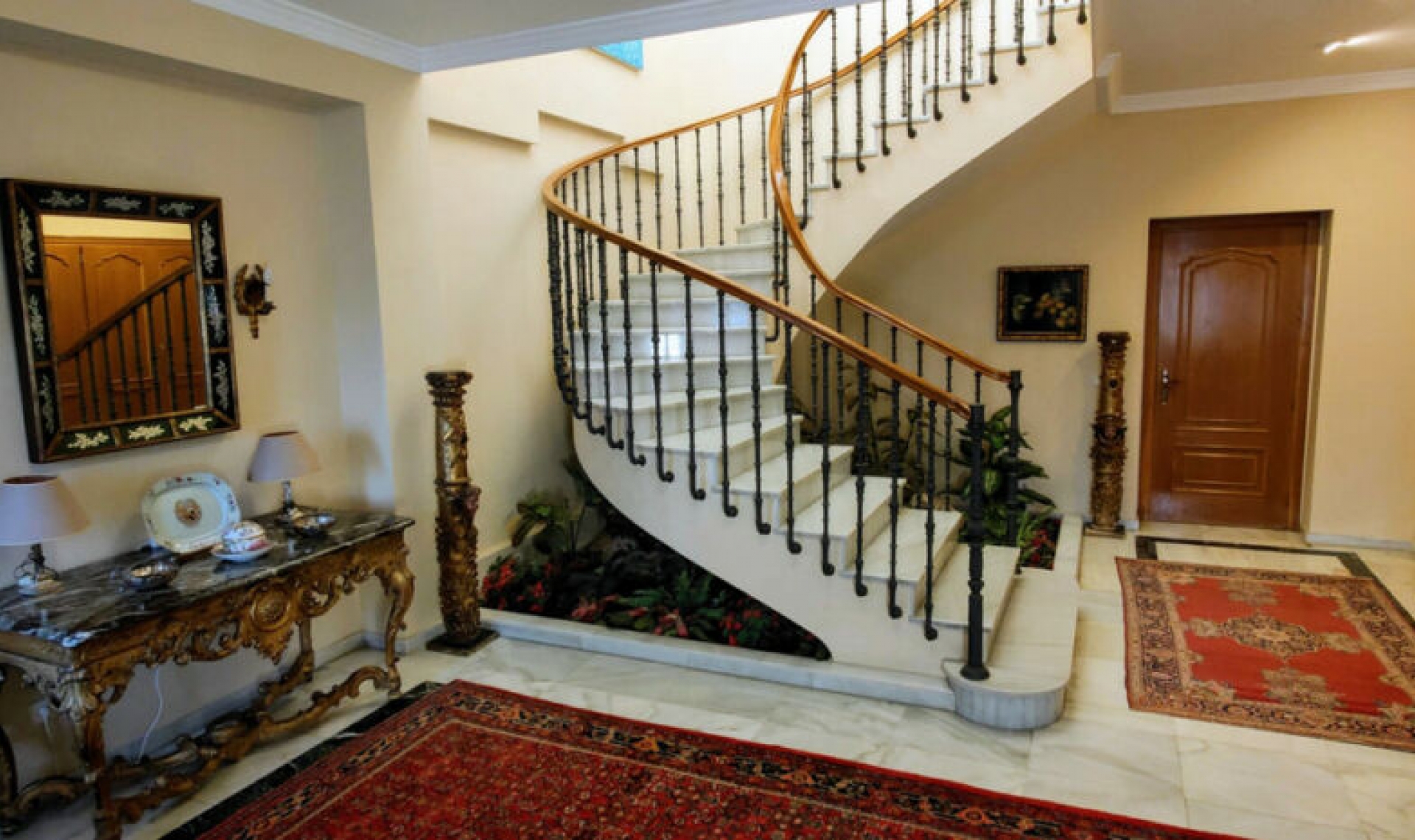 Resale - House -
Guadalmina Baja