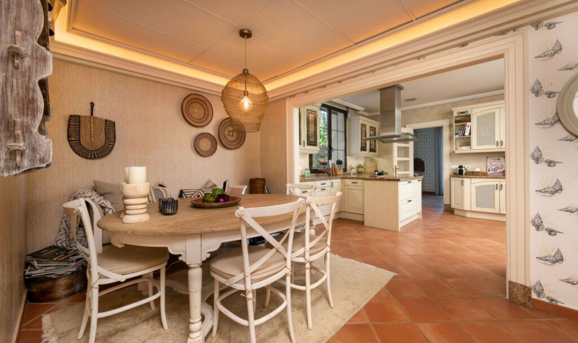 Resale - House -
Guadalmina Baja