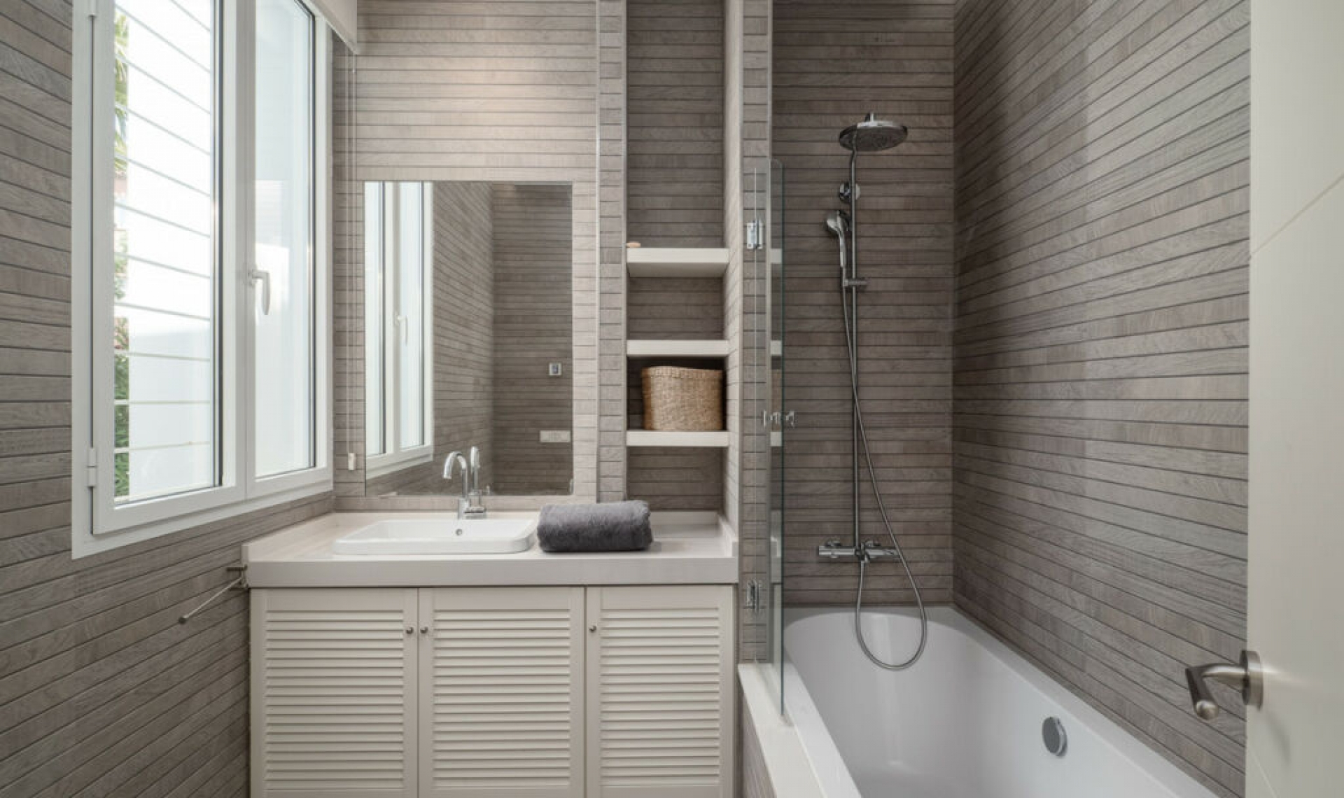 Resale - House -
Guadalmina Baja