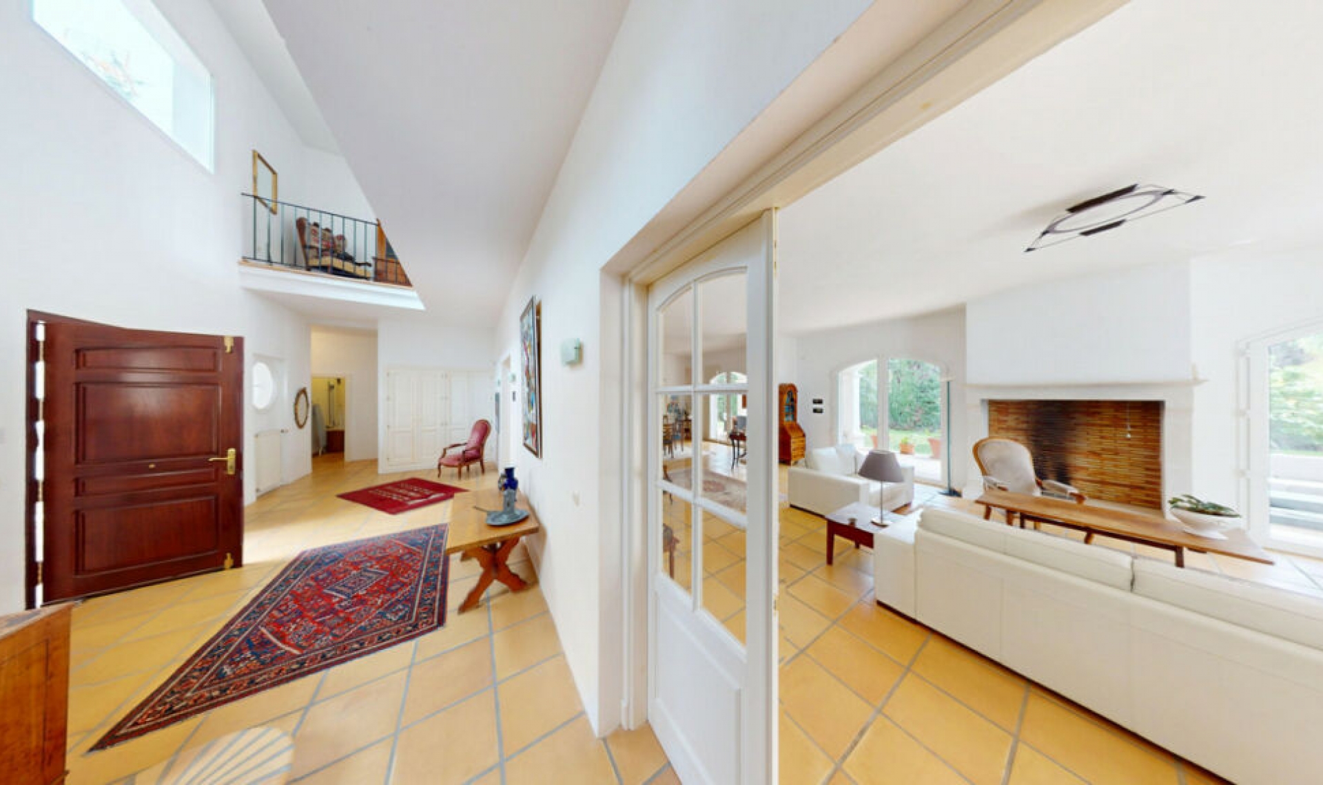 Resale - House -
Guadalmina Baja