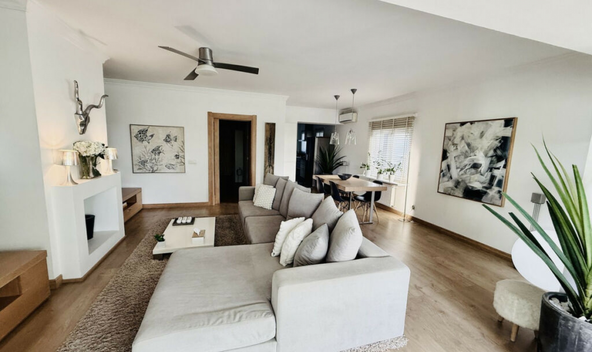 Resale - House -
Guadalmina Baja