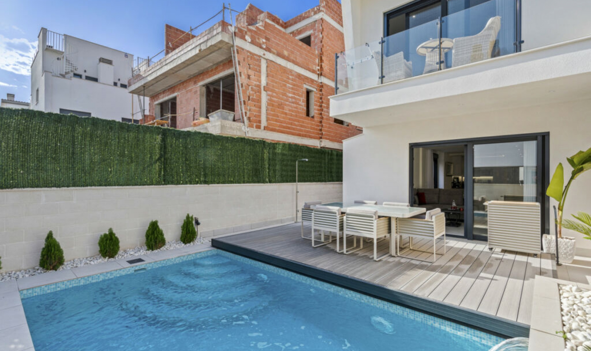 Resale - House -
Guardamar del Segura