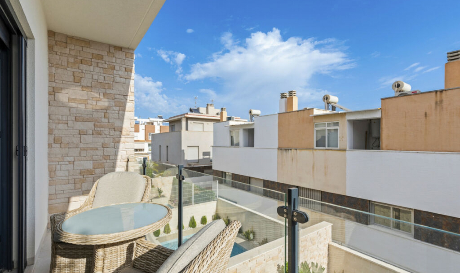 Resale - House -
Guardamar del Segura