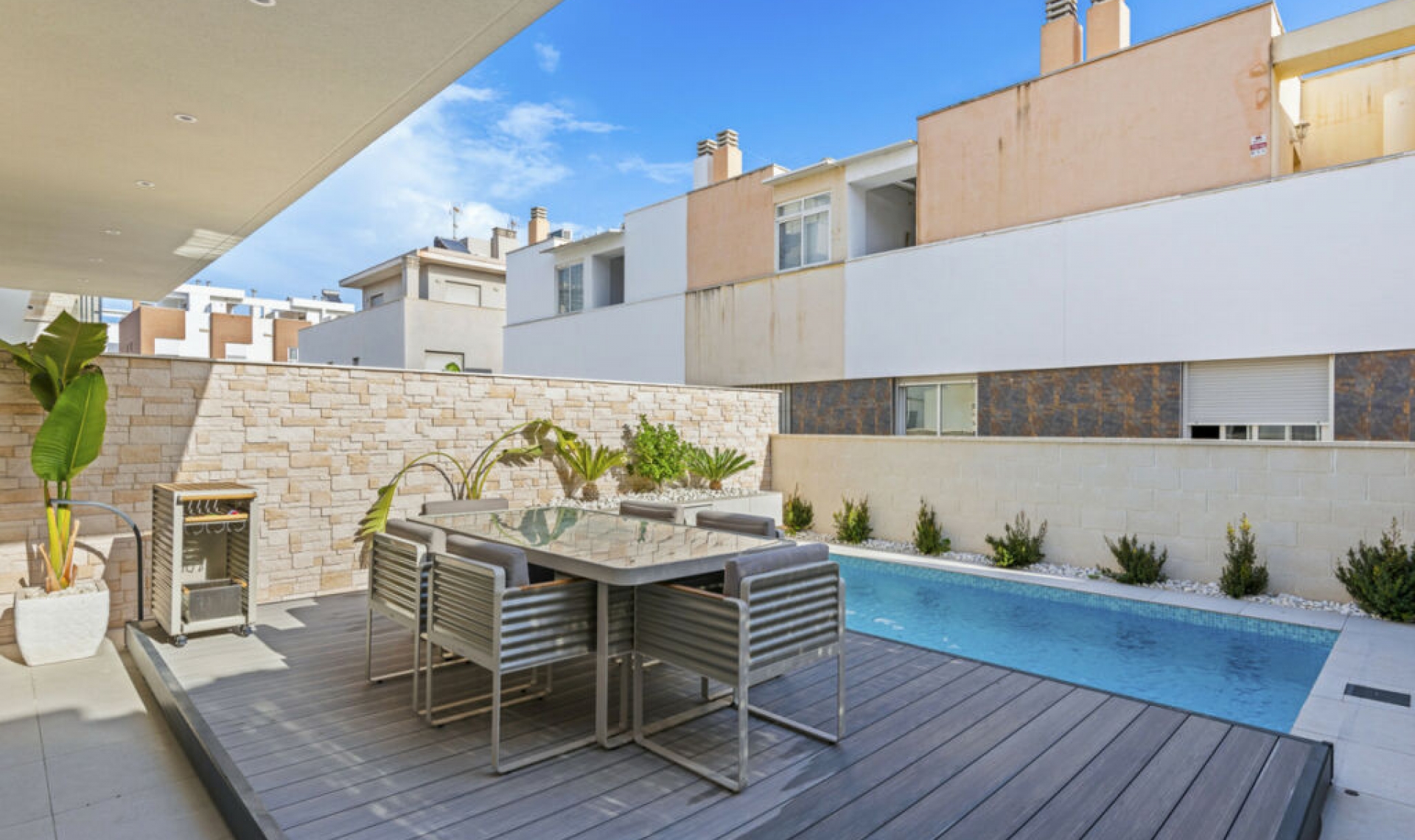 Resale - House -
Guardamar del Segura