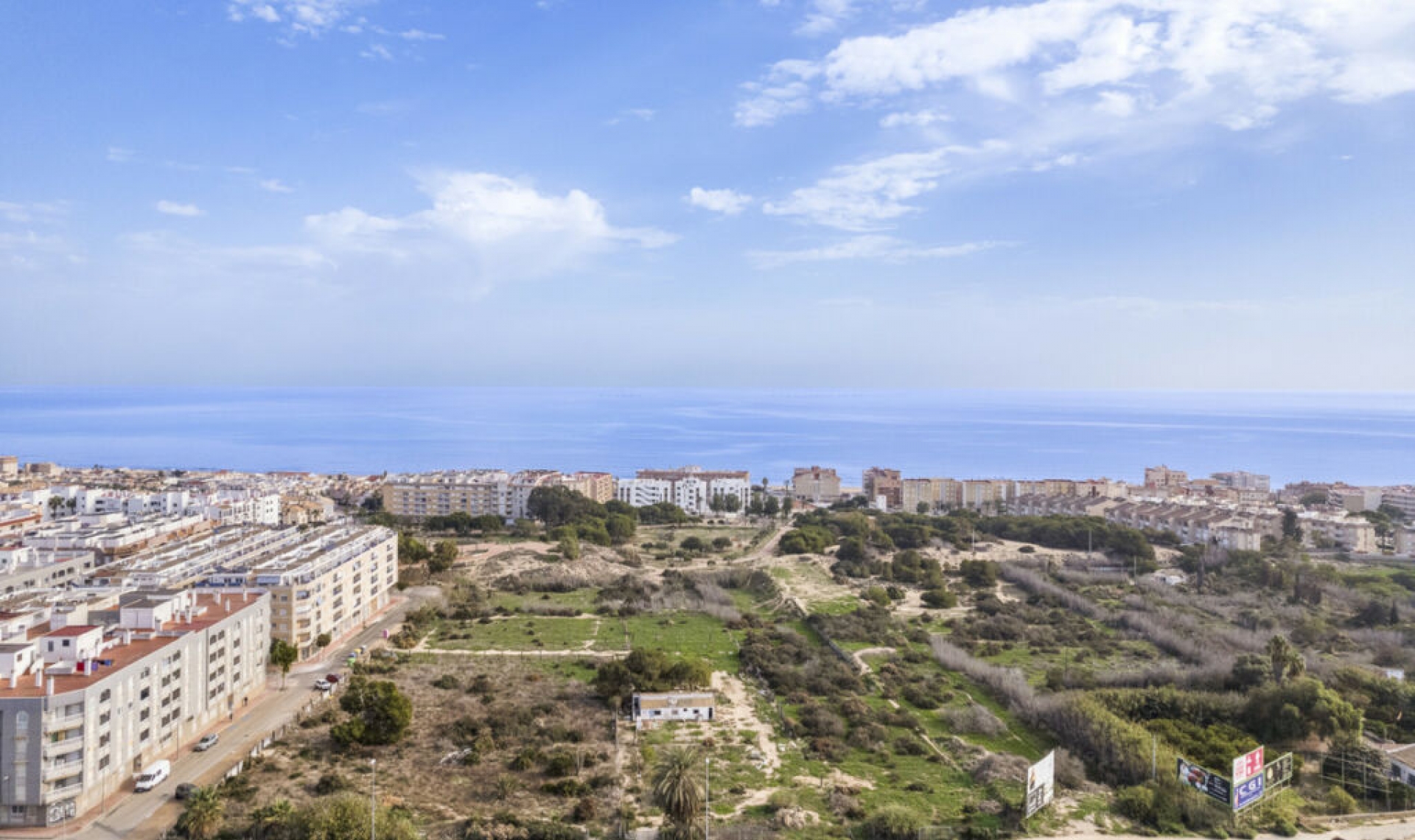 Resale - House -
Guardamar del Segura