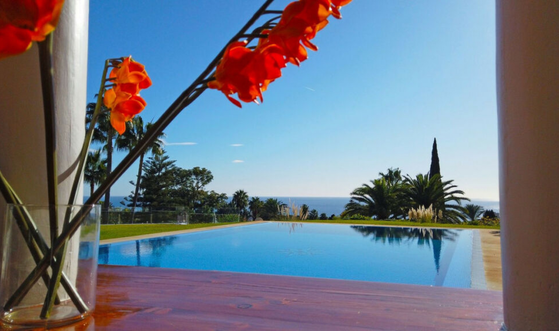 Resale - House -
Hacienda Las Chapas