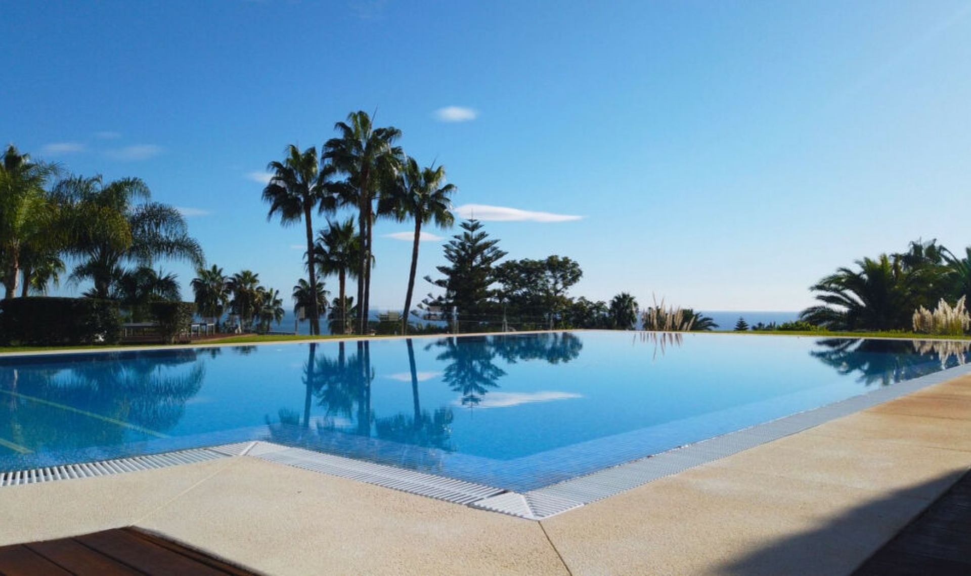 Resale - House -
Hacienda Las Chapas