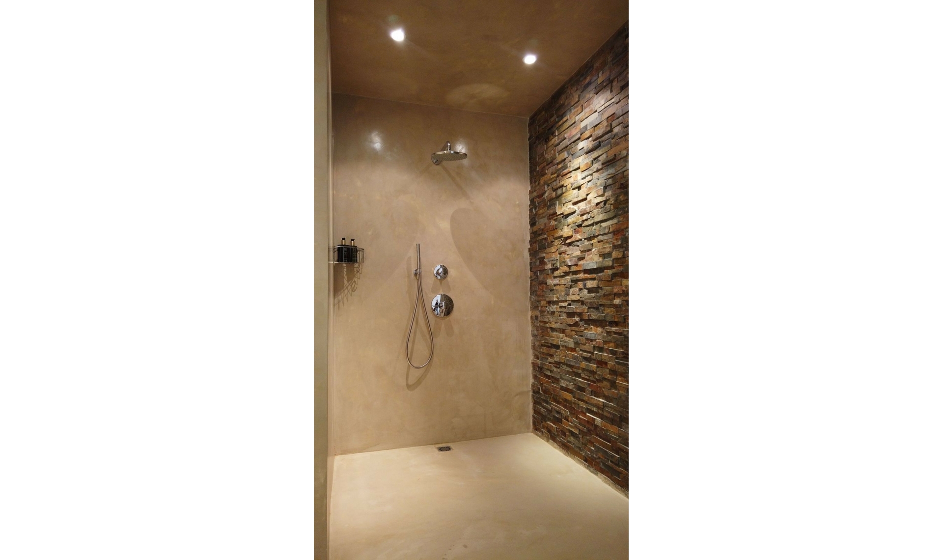 Resale - House -
Hacienda Las Chapas