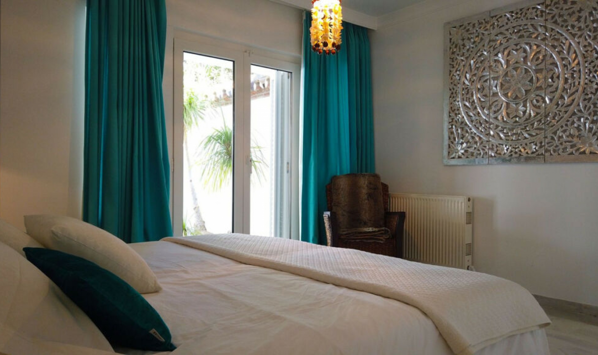 Resale - House -
Hacienda Las Chapas