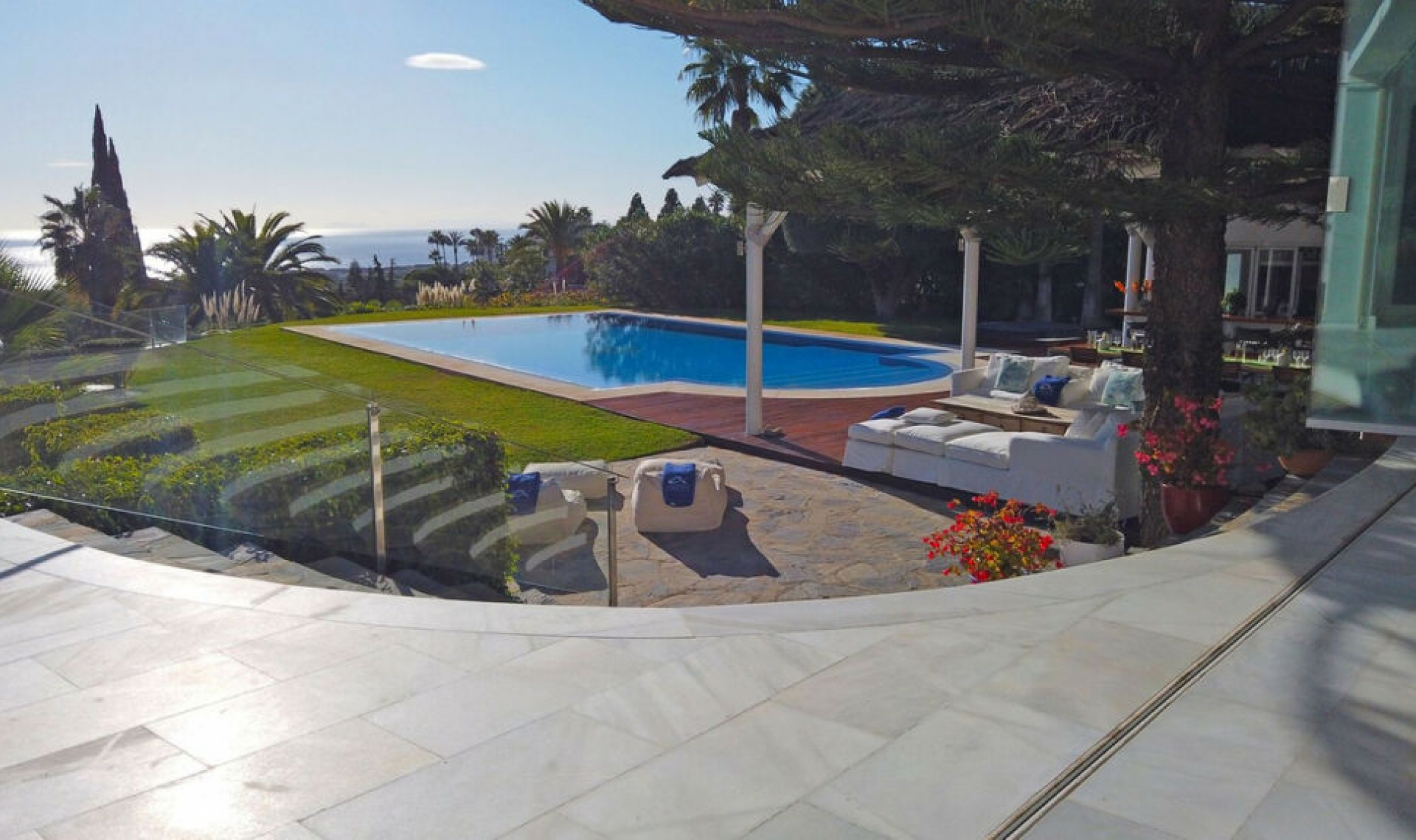 Resale - House -
Hacienda Las Chapas