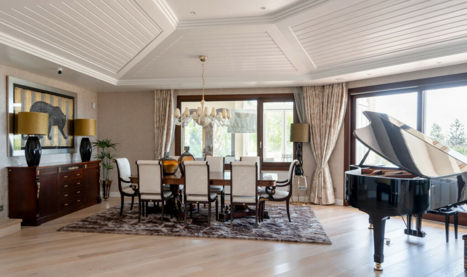 Resale - House -
Hacienda Las Chapas