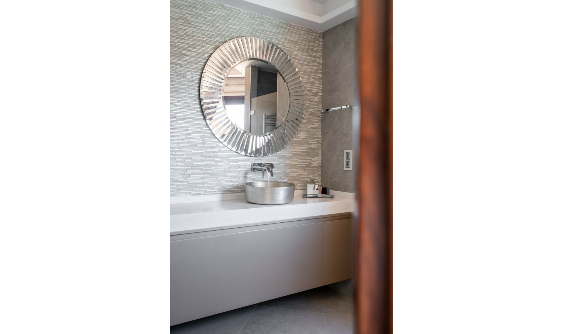 Resale - House -
Hacienda Las Chapas