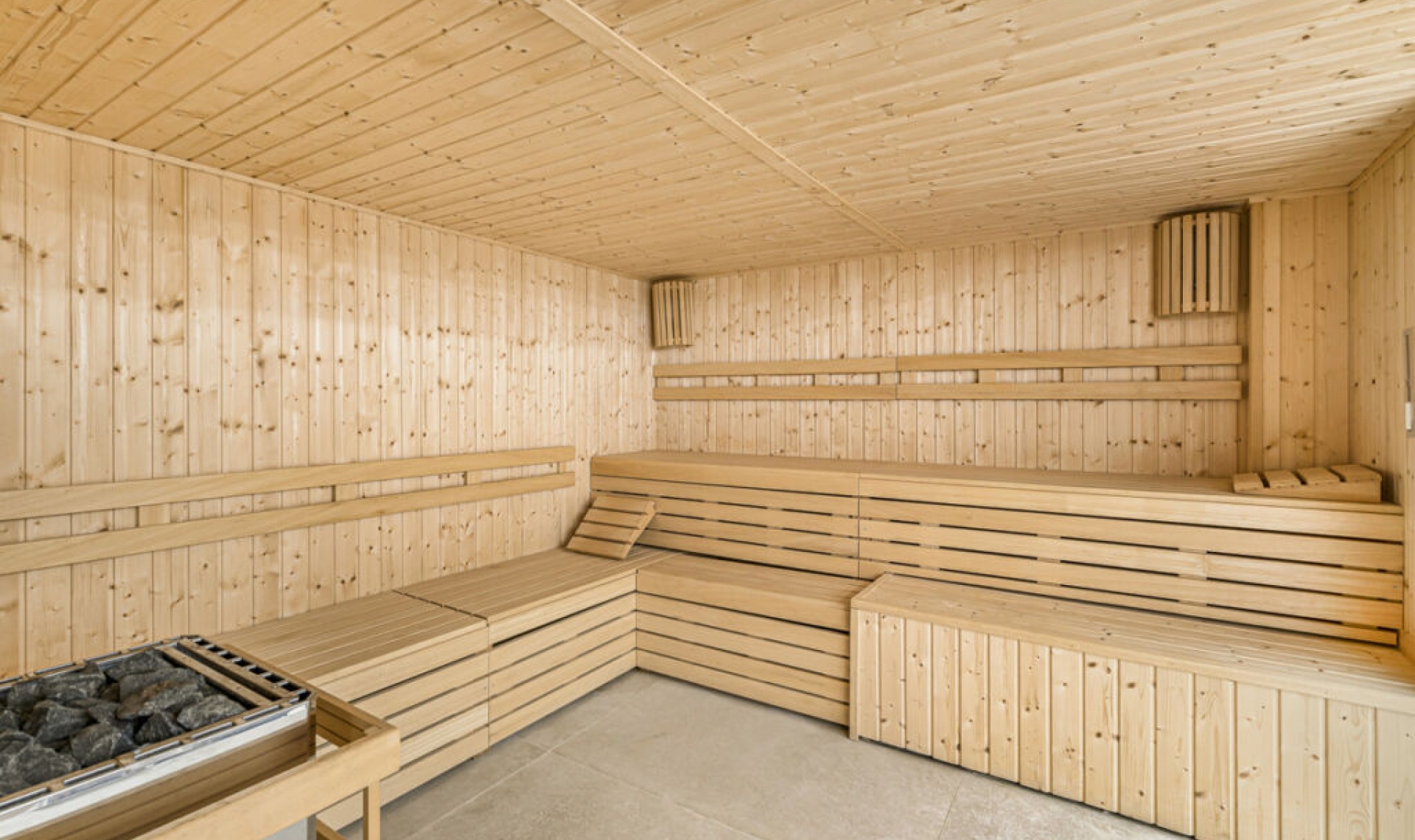 Resale - House -
Hacienda Las Chapas