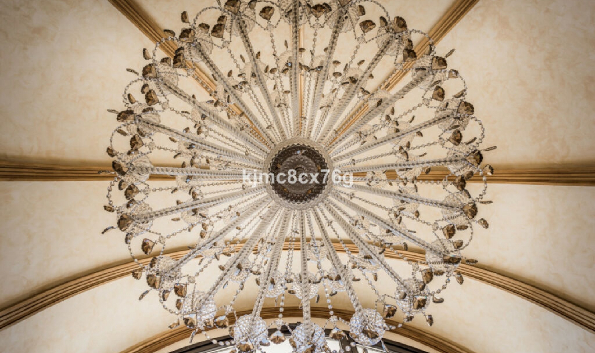 Resale - House -
Hacienda Las Chapas