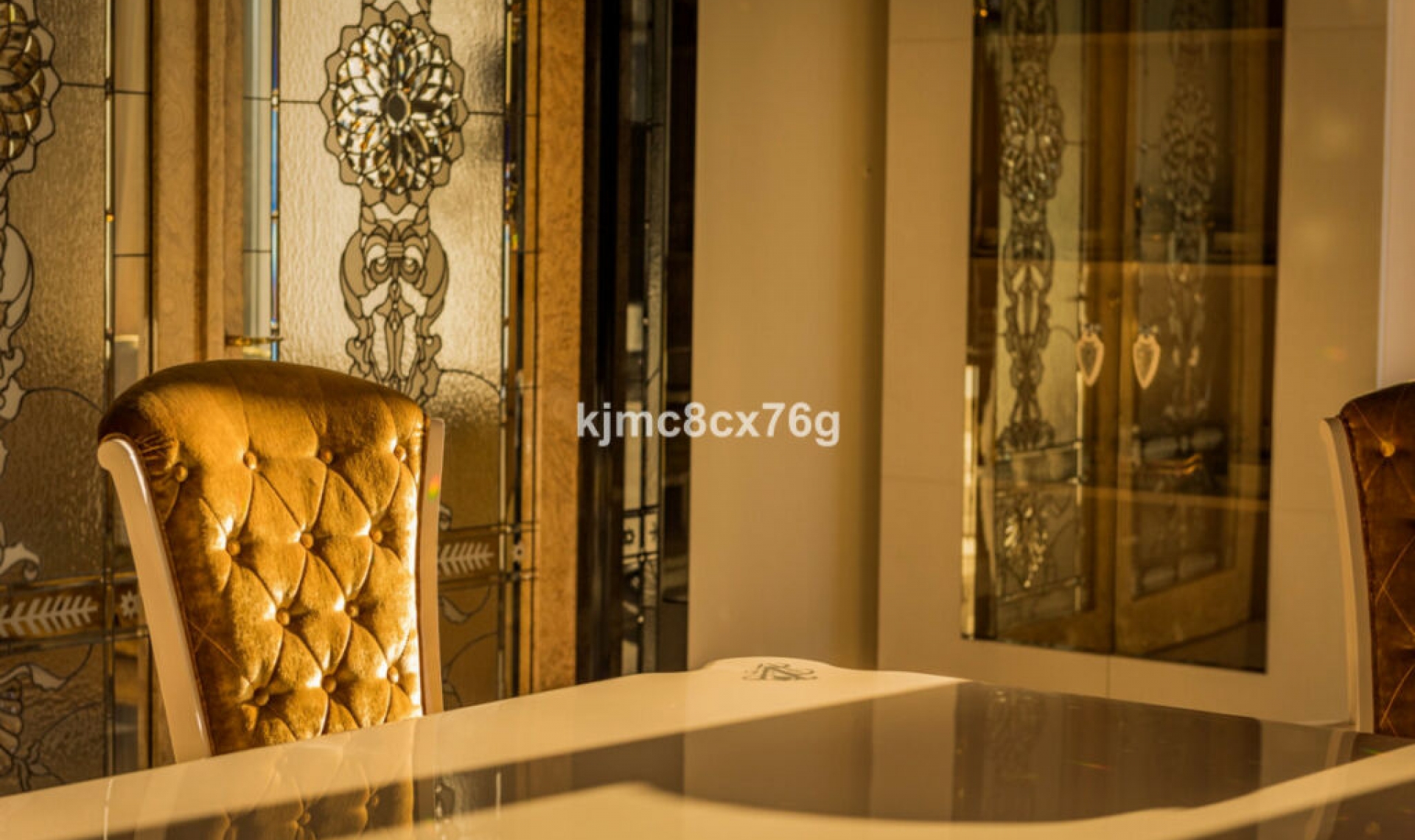 Resale - House -
Hacienda Las Chapas