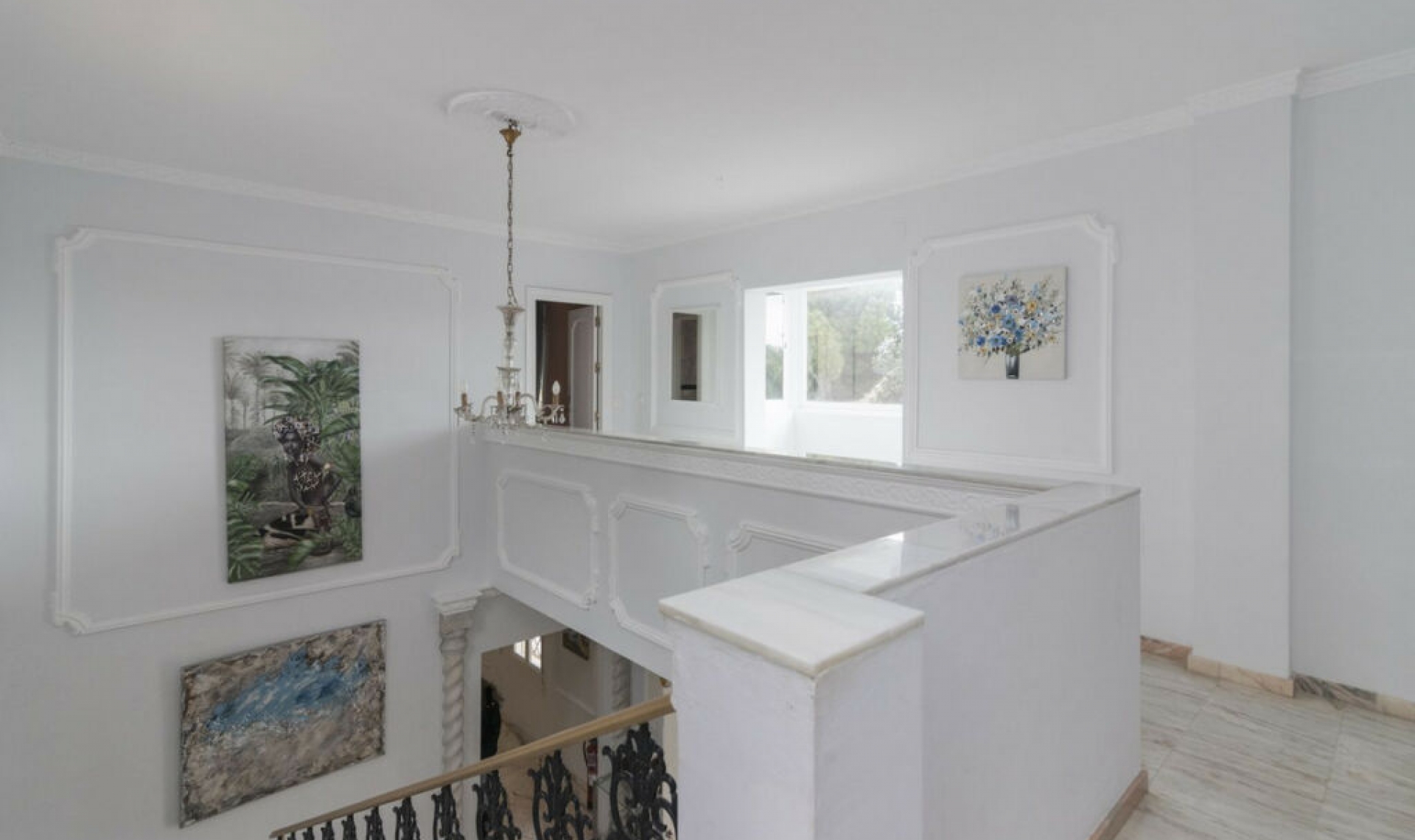 Resale - House -
Hacienda Las Chapas