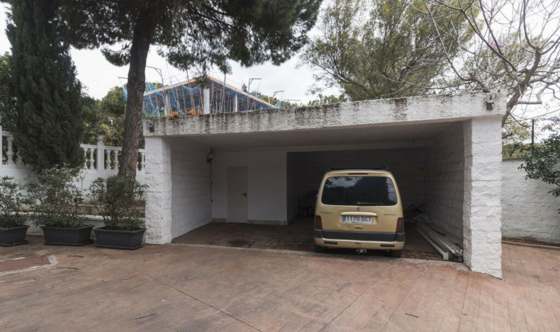 Resale - House -
Hacienda Las Chapas