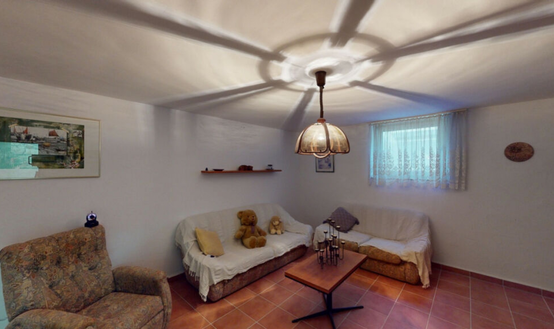 Resale - House -
Iznate