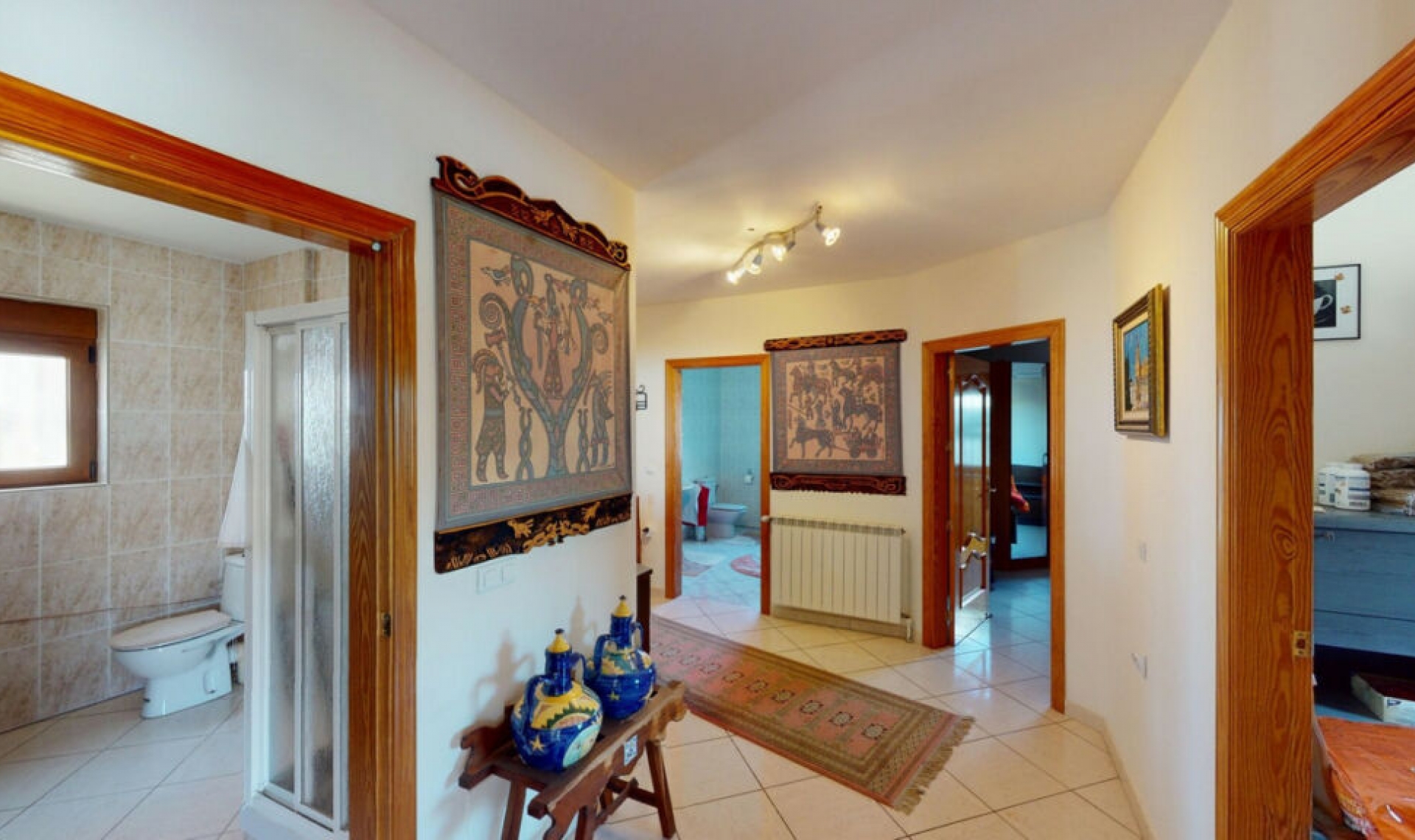 Resale - House -
Iznate