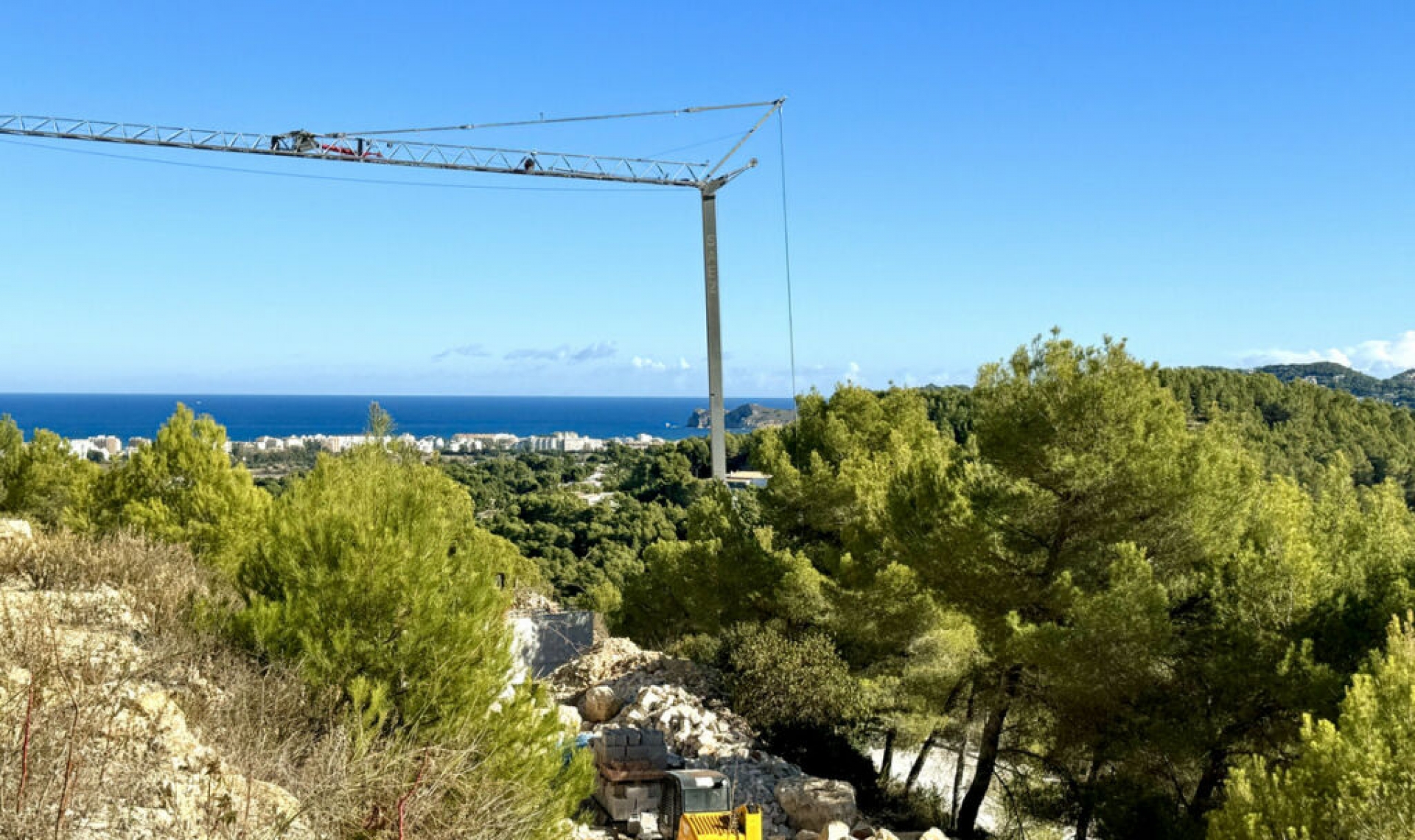 Resale - House -
Jávea