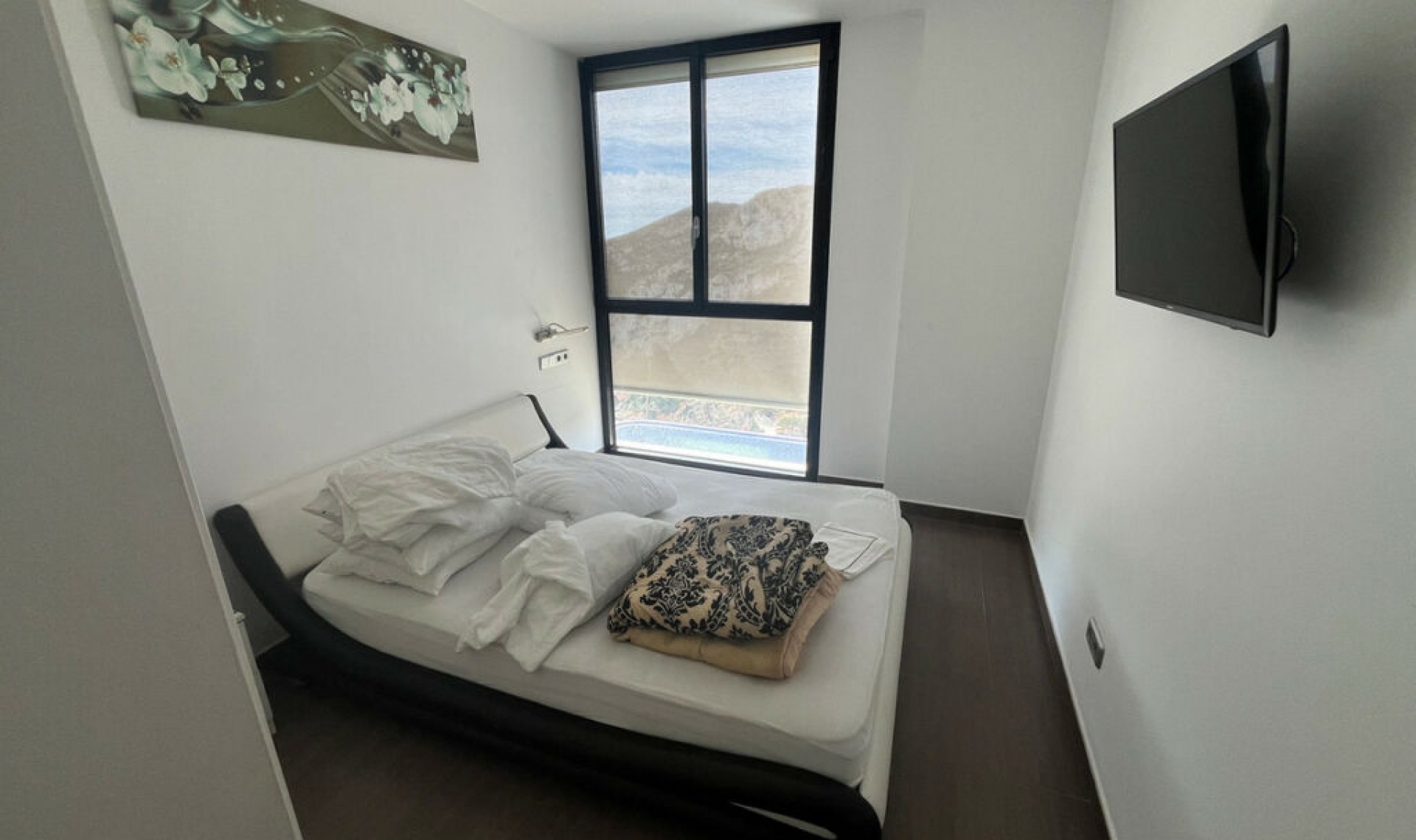 Resale - House -
Jávea