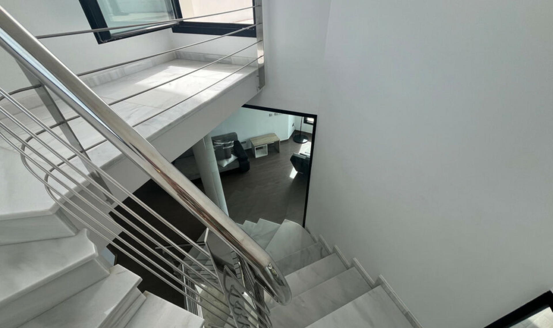 Resale - House -
Jávea