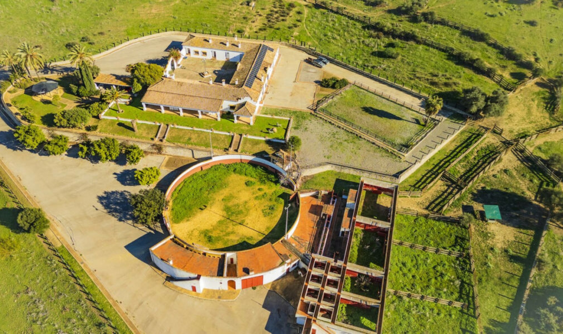 Resale - House -
Jimena de la Frontera