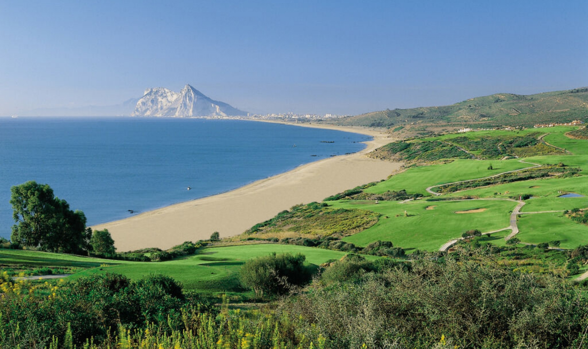 Resale - House -
La Alcaidesa