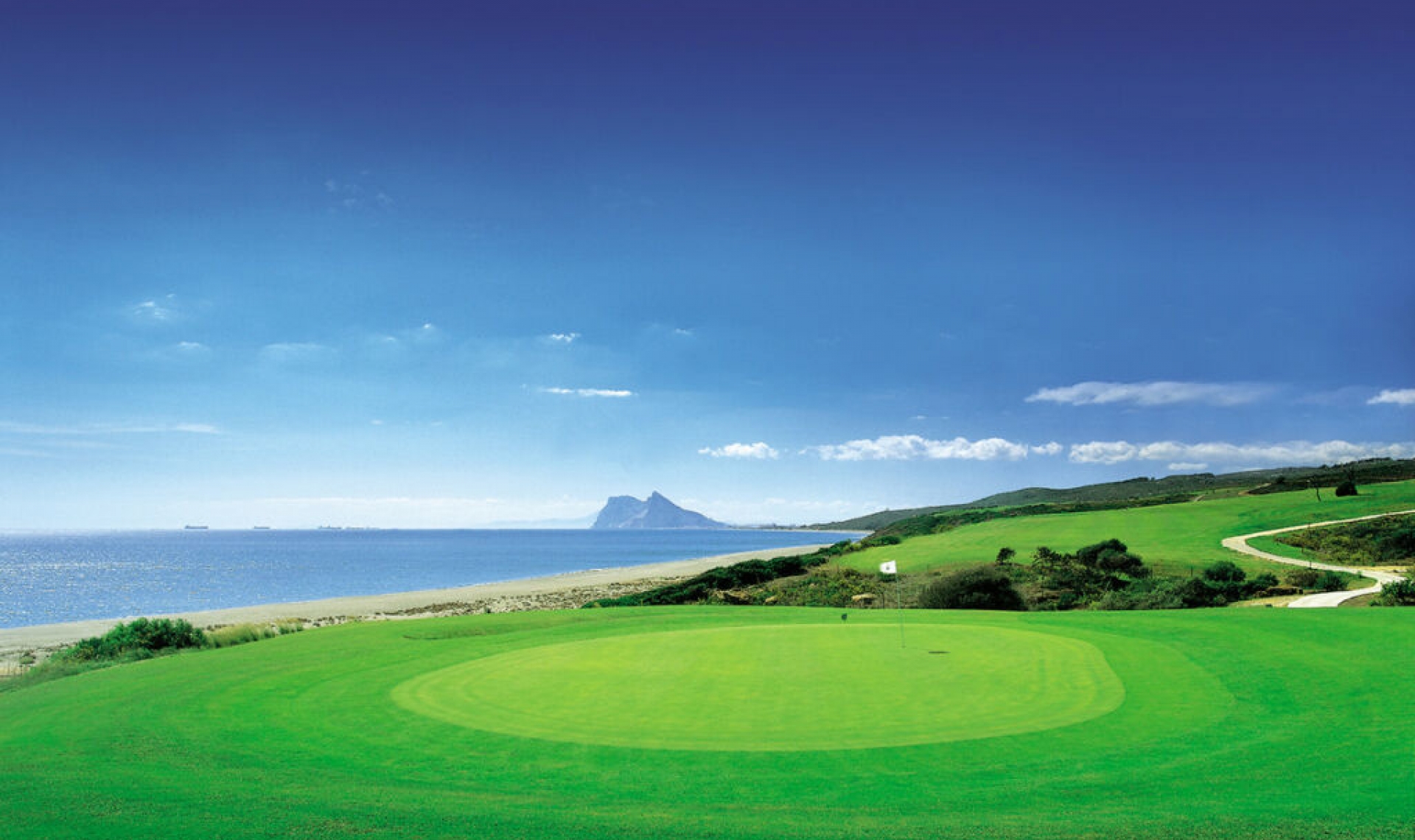 Resale - House -
La Alcaidesa